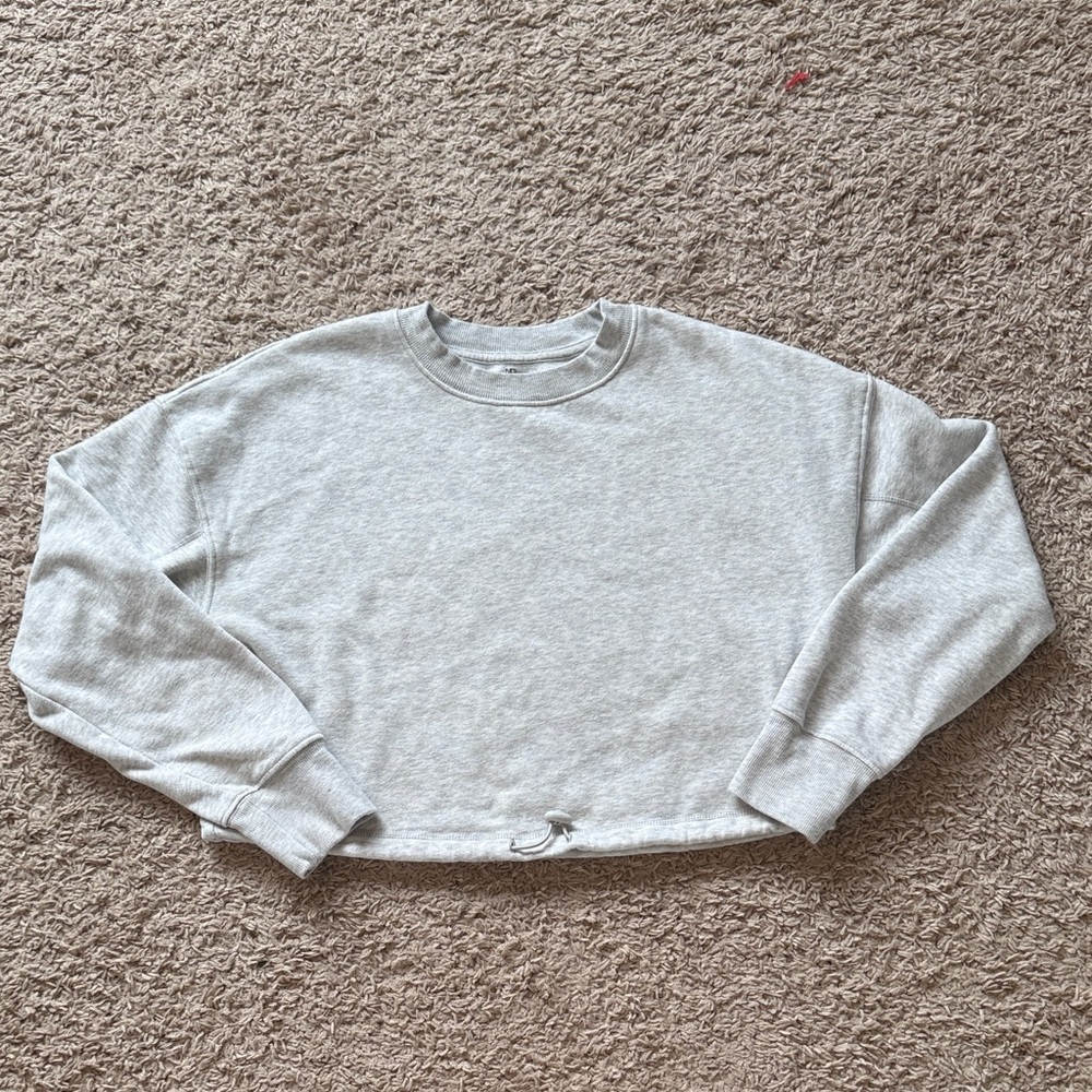 2. | No Boundaries | Cropped Heather Gray Crewneck Sweatshirt | L